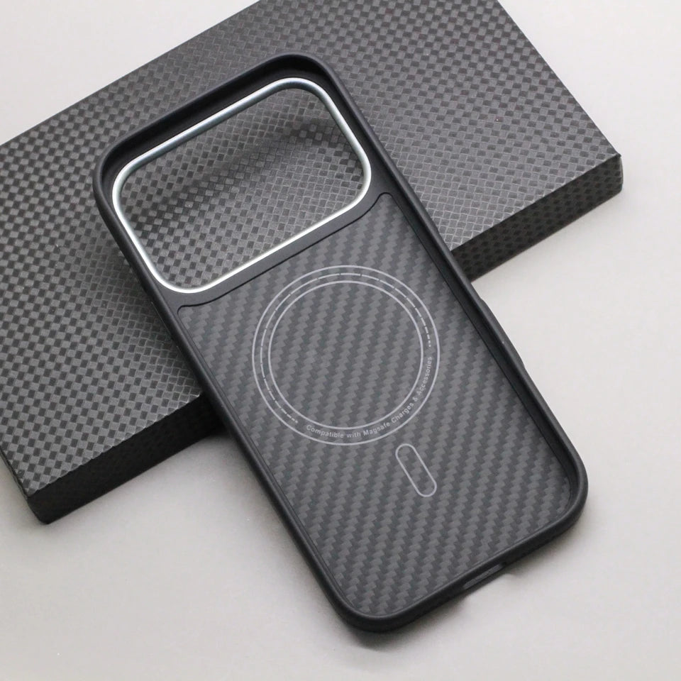 iPhone 17 Series Carbon Fiber MagSafe Case – Kevlar Aramid + Soft TPU Frame